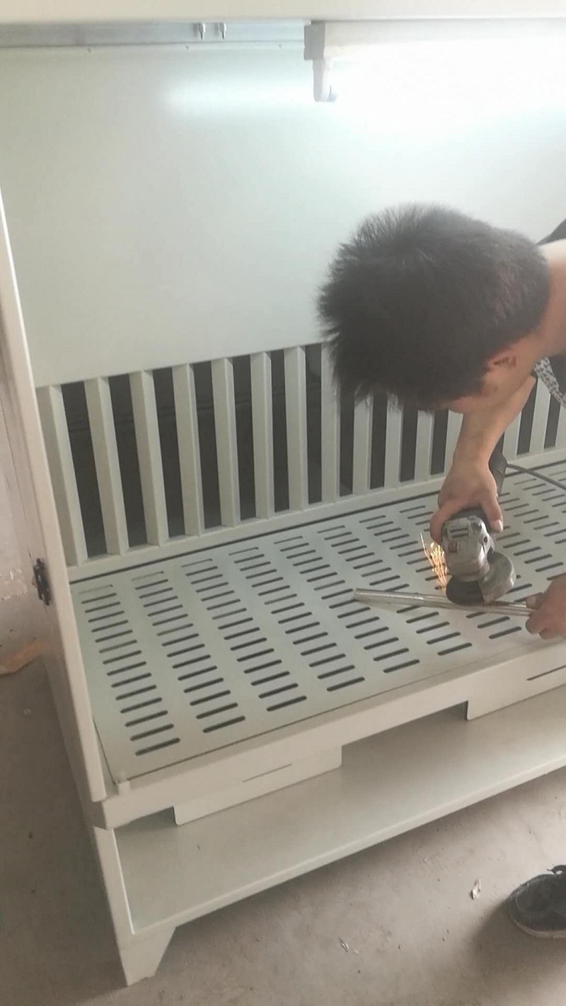 打磨除塵工作臺怎么維護？